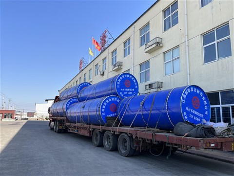 DN1600內襯不銹鋼復合螺旋焊管