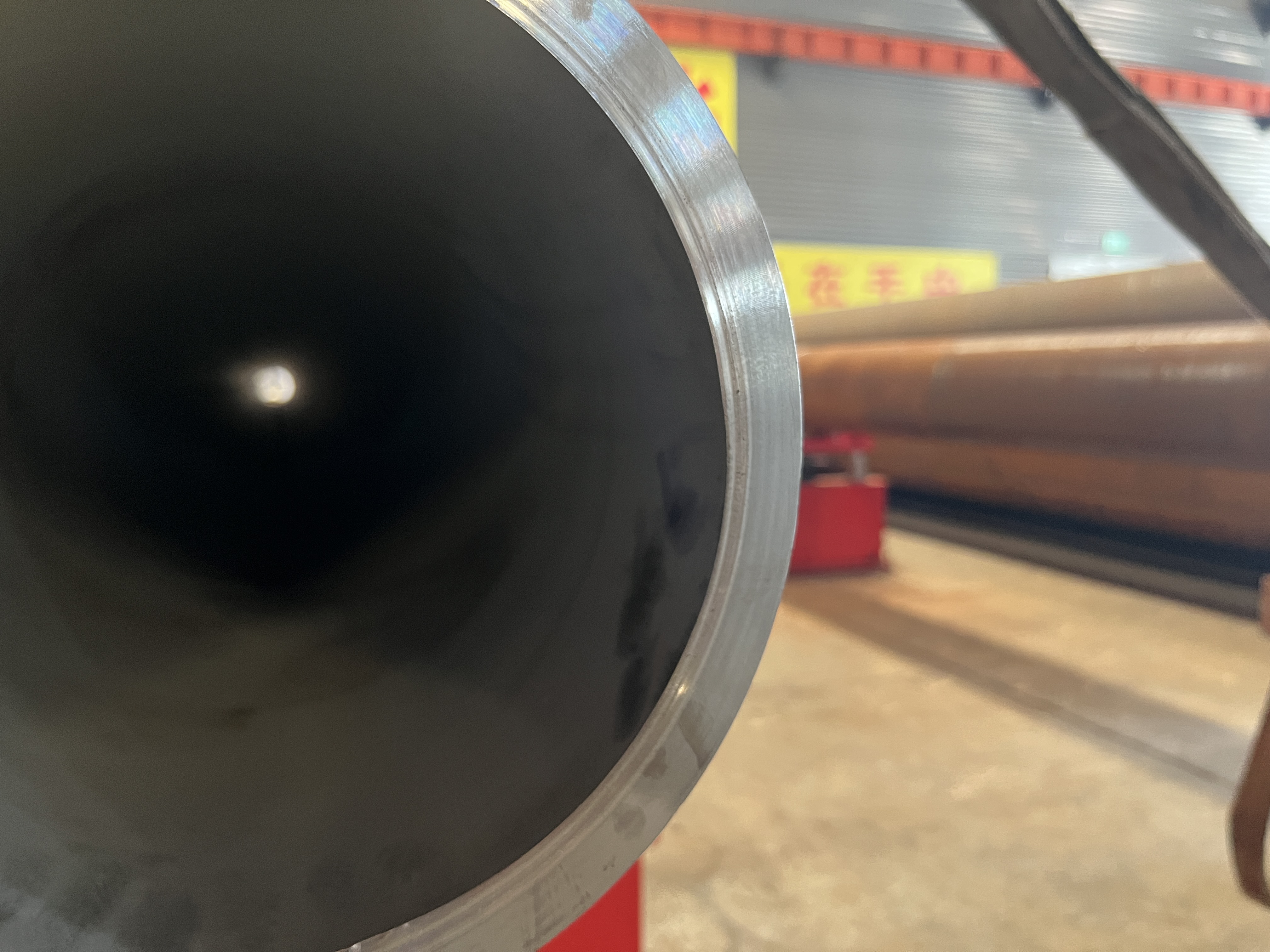 江蘇新澎內襯鎳基合金復合管在工業領域的應用