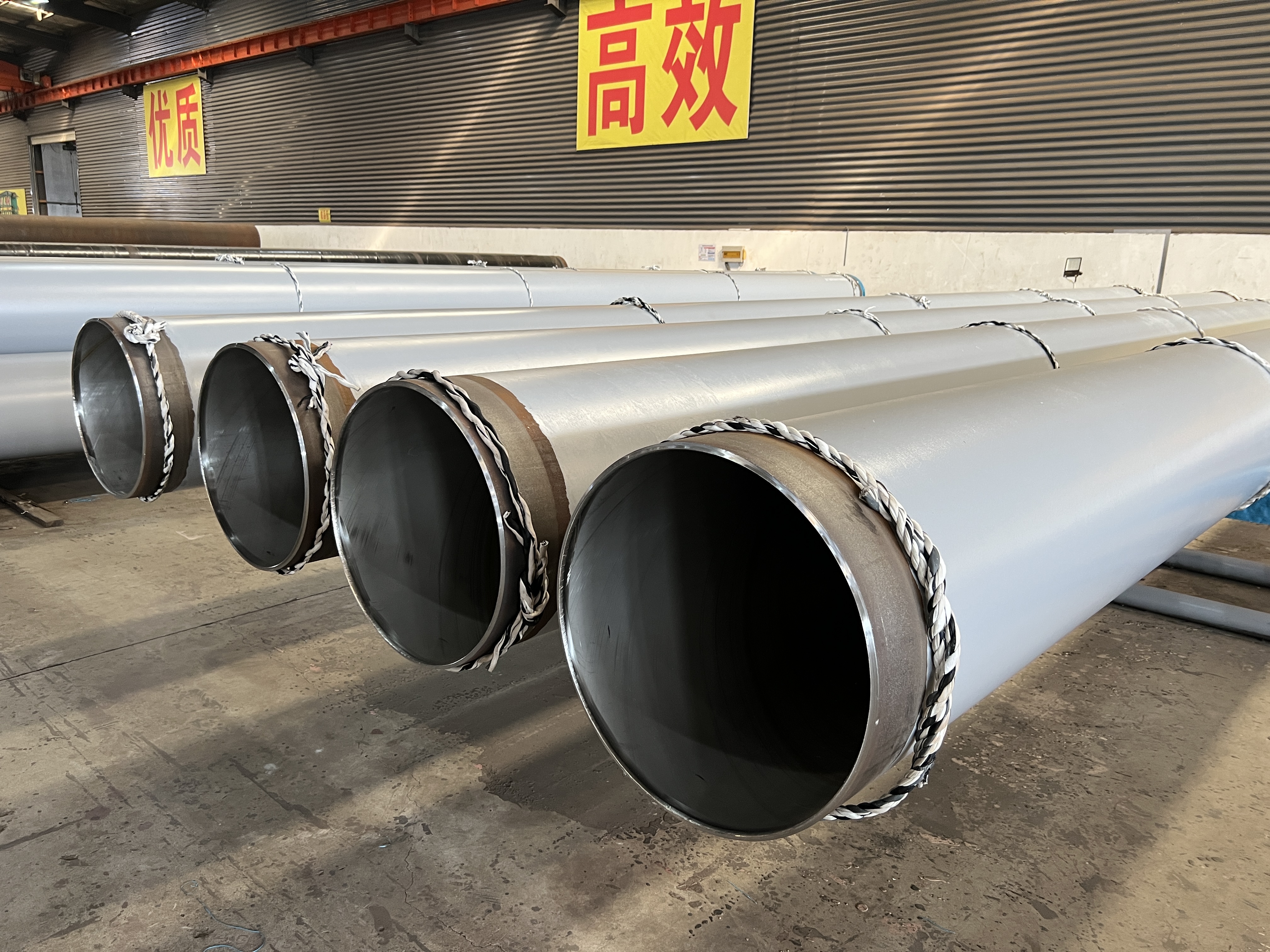 內(nèi)襯不銹鋼復(fù)合管 - 為客戶節(jié)約 50% 材料成本