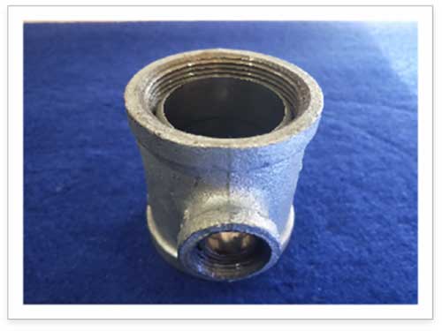 內(nèi)襯不銹鋼內(nèi)絲三通